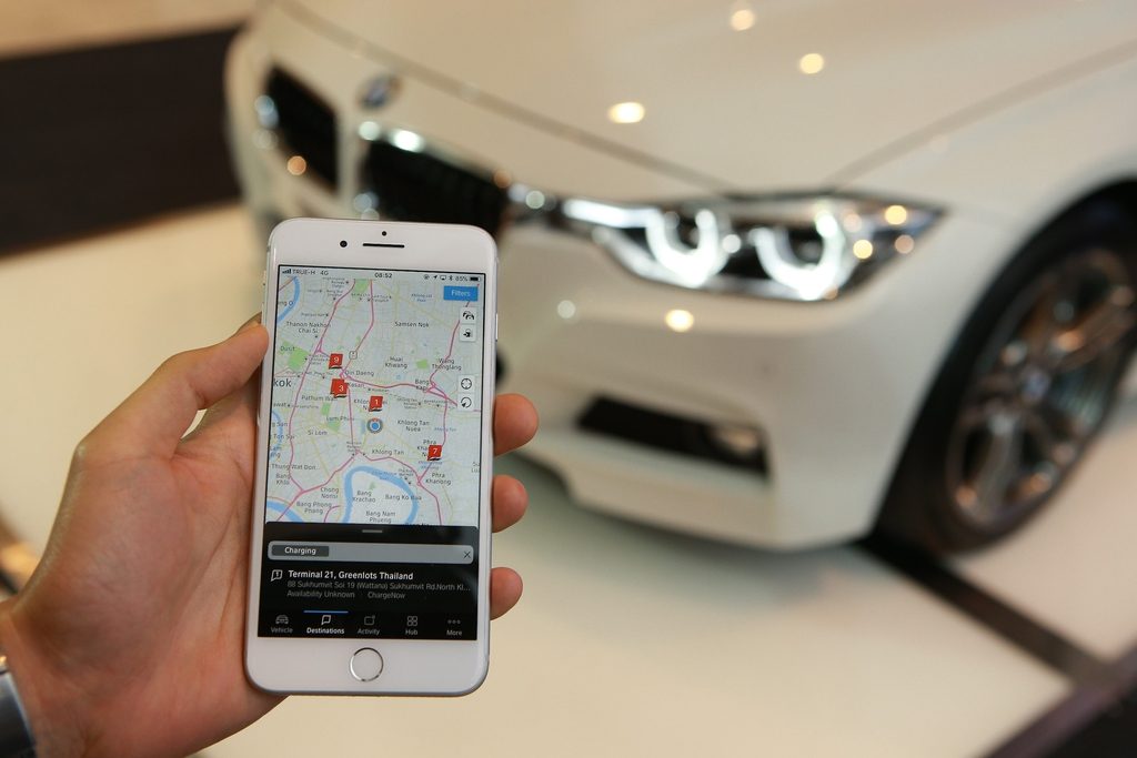 “BMW i และระบบการเชื่อมต่ออุปกรณ์ไฟฟ้า 360° โดยความร่วมมือกับไมโครซอฟท์”