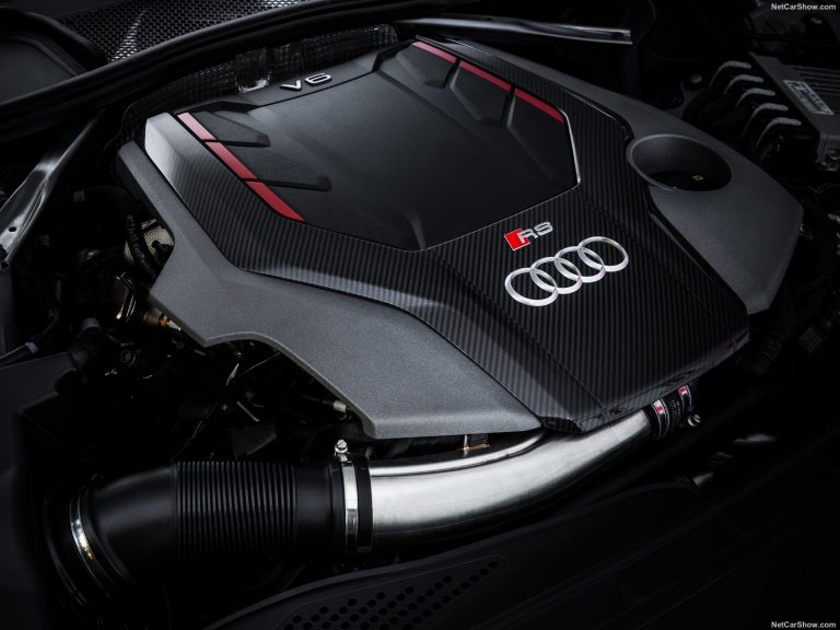 Audi RS4 Avant, Audi