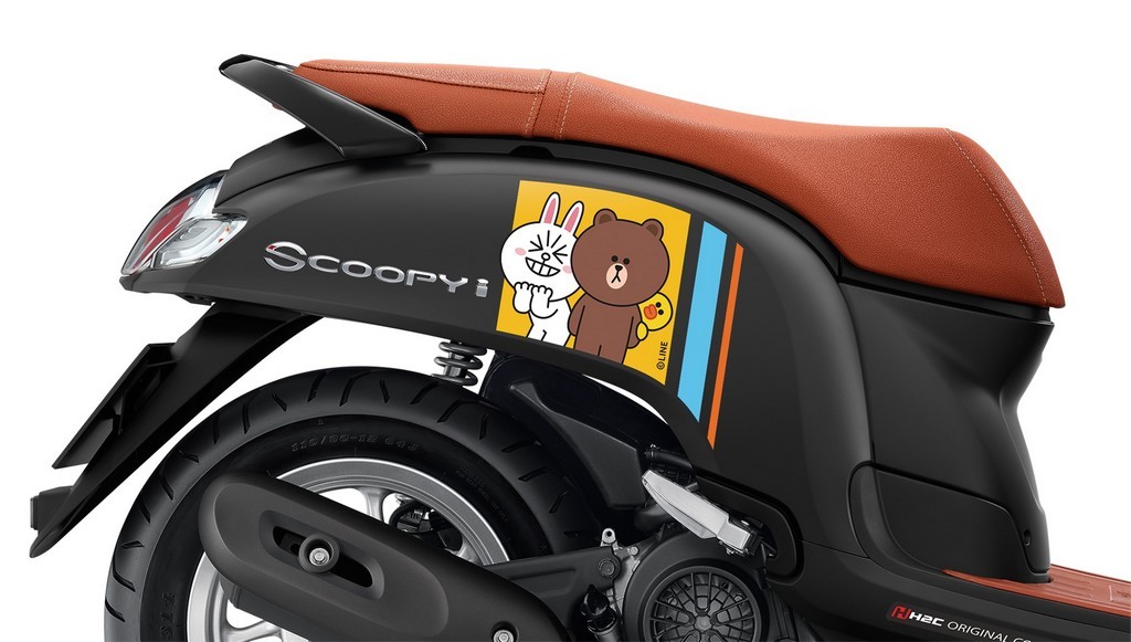 New Scoopy i LINE FRIENDS Special Edition