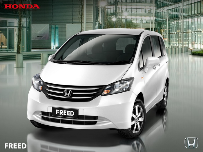 HONDA FREED