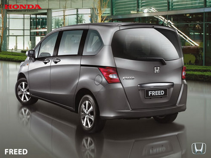 HONDA FREED