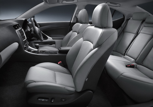 lexus-is250