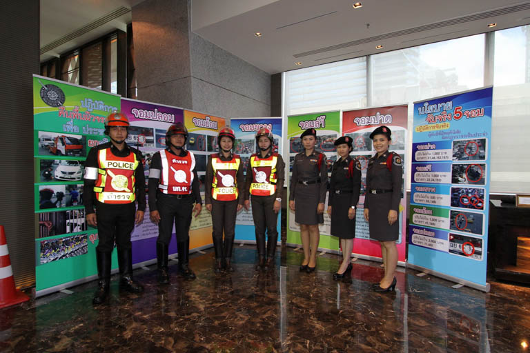 iamcar_toyota_hero_ontheroad-2