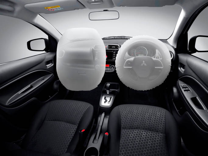 iamcar_mitsubishi_mirage-7