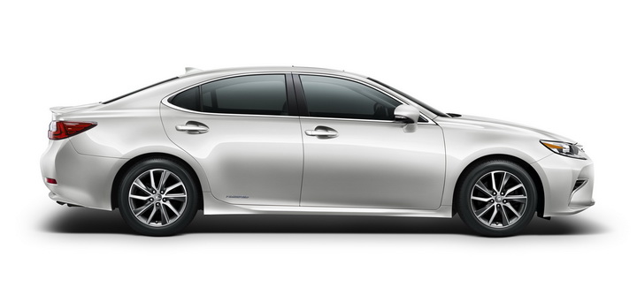 iamcar_LexusES300h2