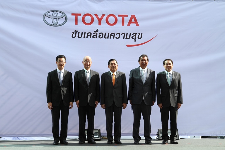 iamcar_toyota_driving_experience_park_3