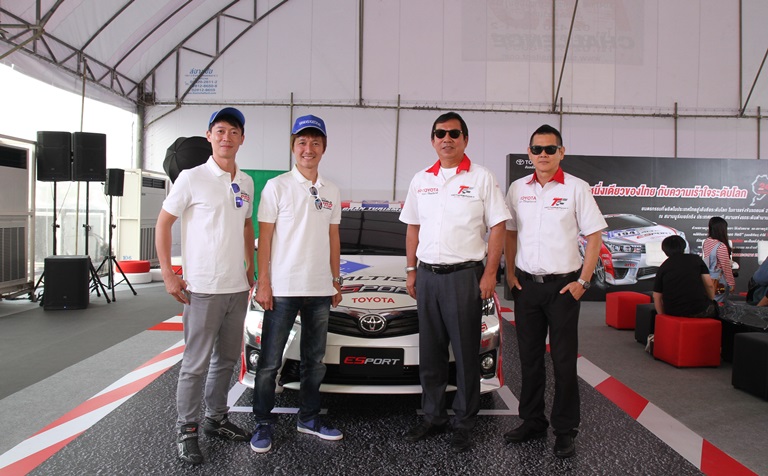 iamcar_new_corolla_altis_6