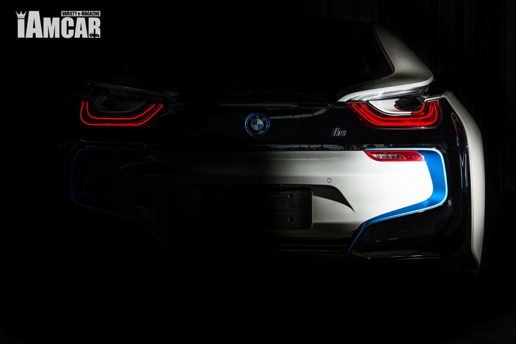 BMW i8