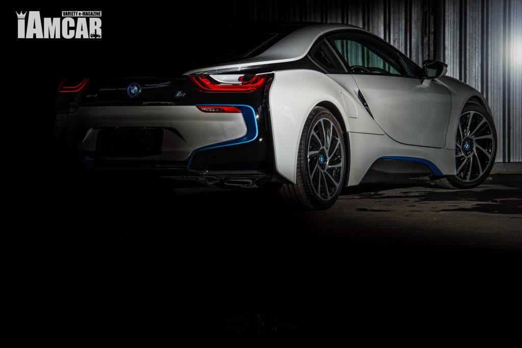 BMW i8