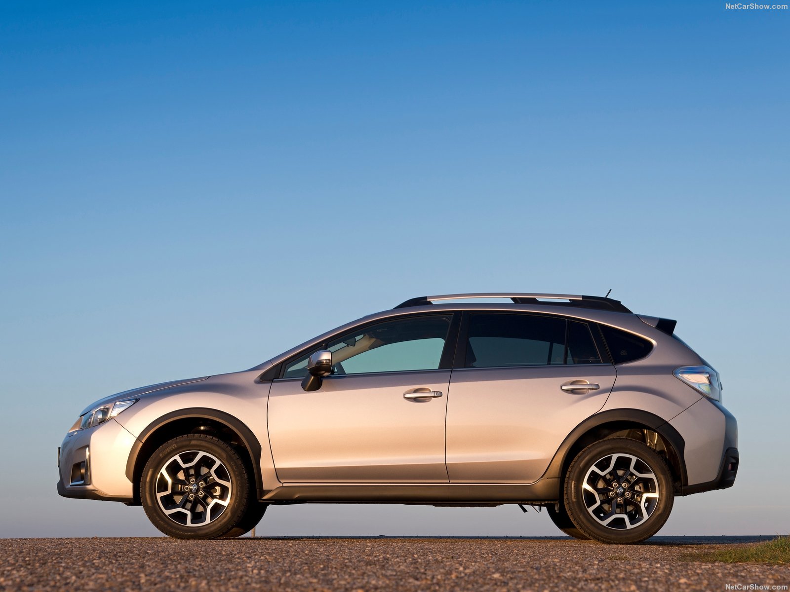 Subaru xv 2016