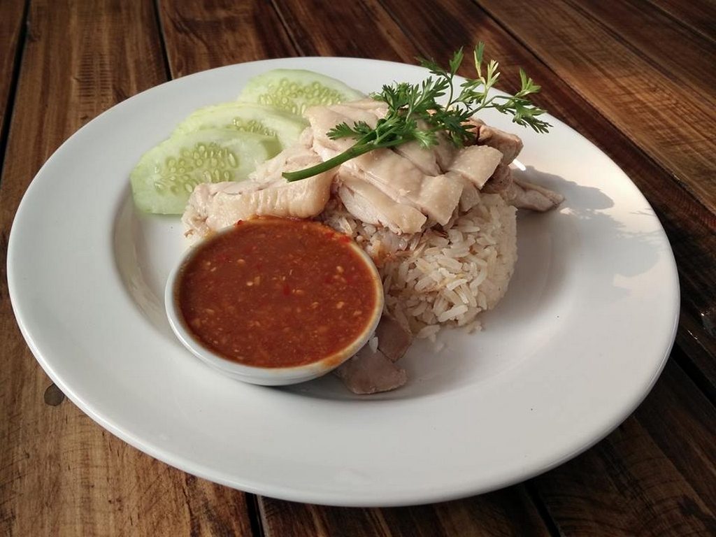 ก๋วยเตี๋ยวไฉไล นครปฐม