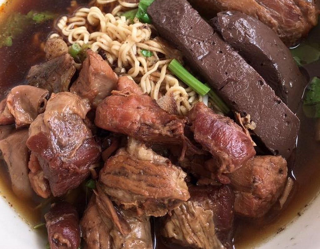 ก๋วยเตี๋ยวไฉไล นครปฐม