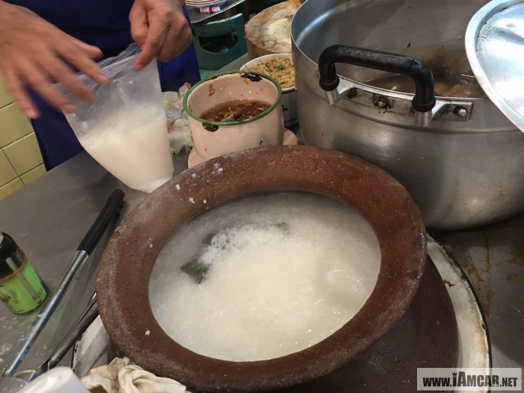 ประตูผี