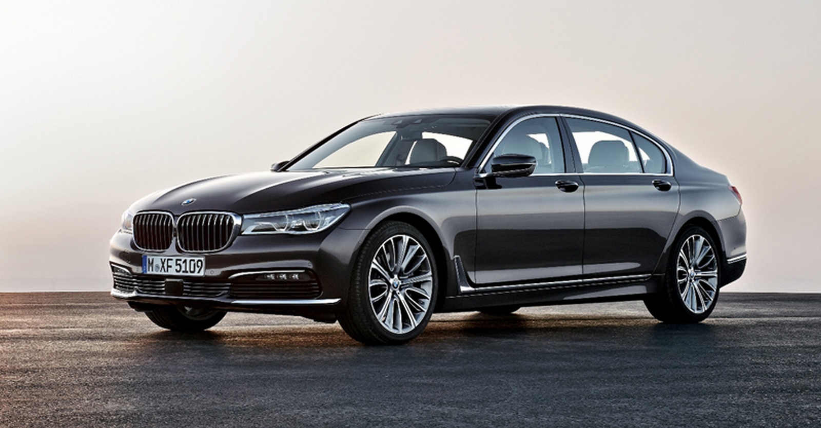 BMW 740Li Pure Excellence 