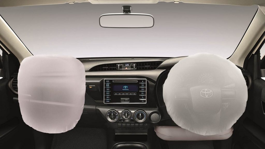 ถุงลมนิรภัย-3-ตำแหน่ง-1024x577 โตโยต้าแนะนำ “ไฮลักซ์ รีโว่” รุ่นมาตรฐาน 2.4J แค็บและแชสซีส์ ตอบสนองความต้องการของลูกค้าผู้ประกอบการ