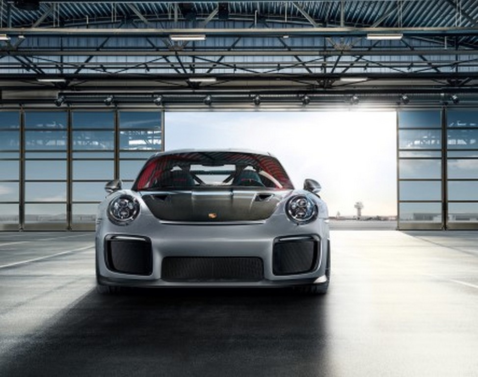 Porsche 911 GT2 RS 