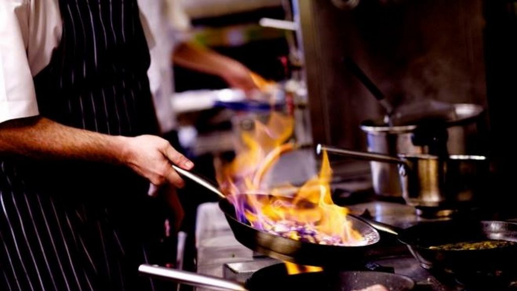 Hemingway’s Drinking & Dining