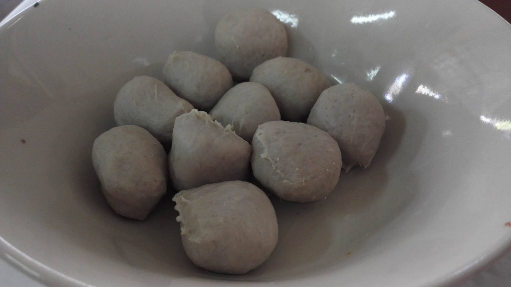 ร้านก๋วยเตี๋ยวเนื้อ เพ็ญจันทร์โภชนา (2)