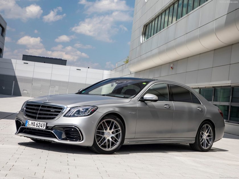 Mercedes-Benz S63 4MATIC+ AMG