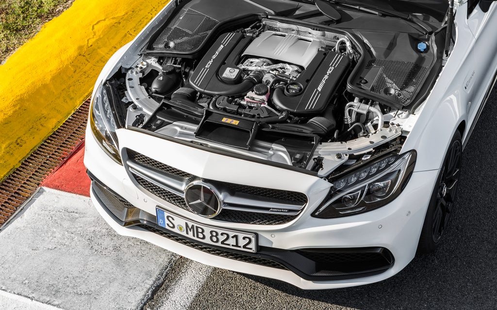 mercedes_c63_amg_12