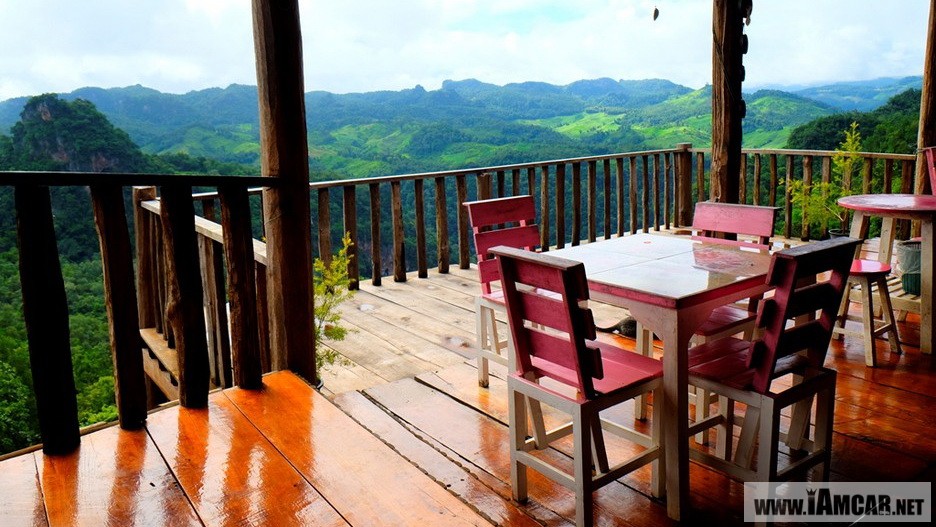 บ้านจ่าโบ่