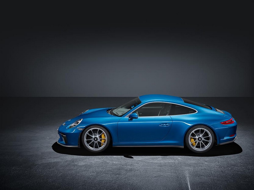 Porsche 911 GT3 with Touring Package