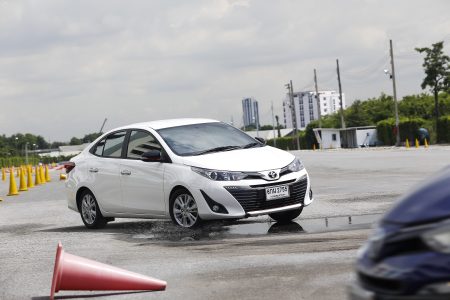 toyota_yaris_ativ_test_01