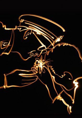 "วาดภาพด้วยแสง พระบรมสาทิสลักษณ์ พระบาทสมเด็จพระเจ้าอยู่หัวรัชกาลที่ 9" โดยคุณ Chub Nokkaew