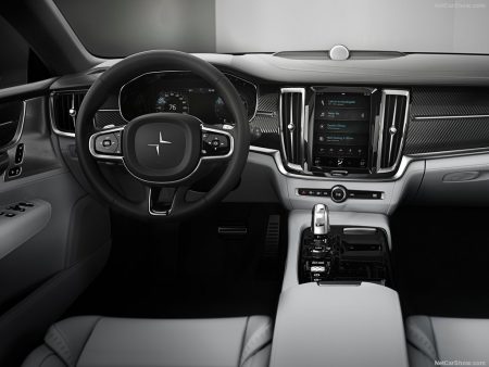 Polestar1-2020-iamcar-04