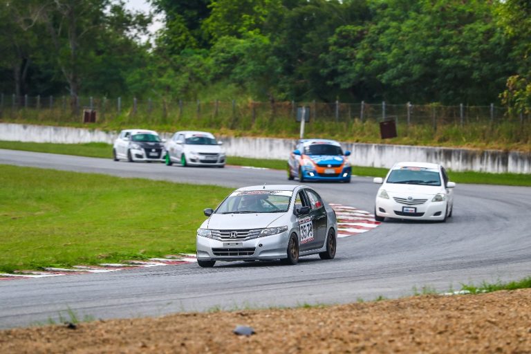 Superclub SuperCompact