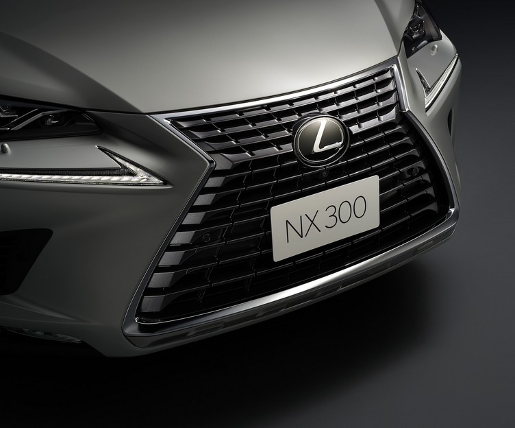 Lexus NX รุ่นปรับโฉม