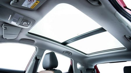 Panoramic-Sunroof-MG-ZS-2017