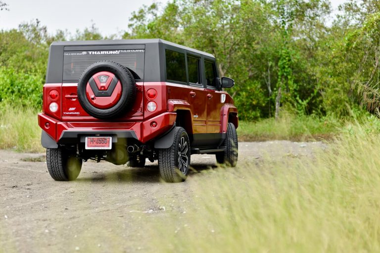 TR Transformer รถอเนกประสงค์ Limited Edition SUV รถใหม่ เปิดตัว 2018 ราคา rear view ด้านหลัง