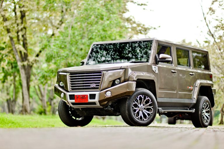 TR Transformer รถอเนกประสงค์ Limited Edition SUV รถใหม่ เปิดตัว 2018 ราคา ด้านหน้า front view