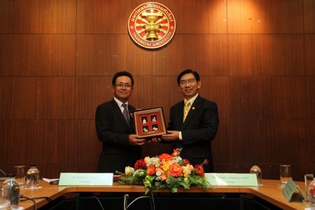 โตโยต้า มอบทุนการศึกษาแก่มหาวิทยาลัยธรรมศาสตร์ ประจำปี 2560