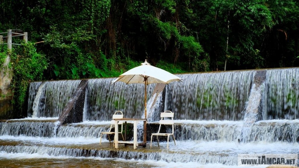 ร้านกาแฟเชียงใหม่ สว่างคาตา แม่กำปอง