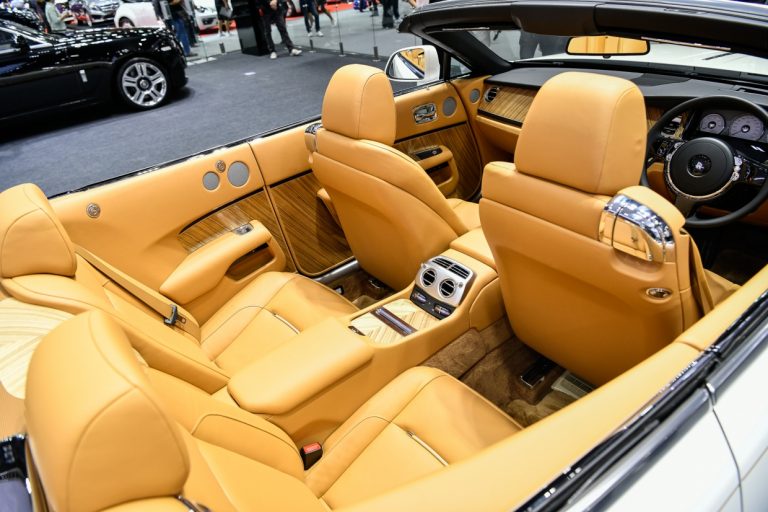 Expensive Car, Cheap Car, Motor Expo 2017