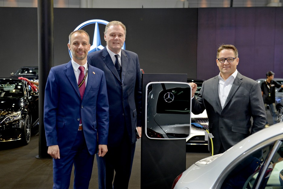 Mercedes-Benz M 2017otor Expo