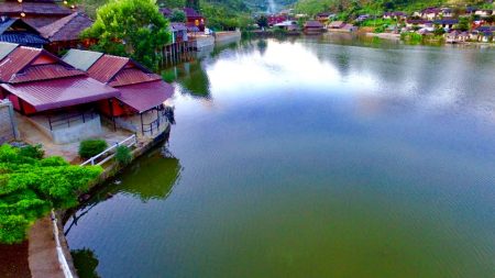 แนะนำ 9 ที่พัก โฮมสเตย์ หมู่บ้านรักไทย วิวสวย บรรยากาศดี ปางหมู ปางอุ๋ง จ.แม่ฮ่องสอน