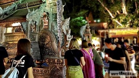 รีวิว แนะนำเดินเที่ยว ถนนคนเดินวัวลาย เชียงใหม่ (Wua Lai Walking Street) ถนนคนเดินเย็นวันเสาร์