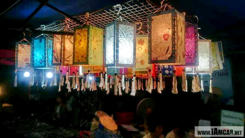 รีวิว แนะนำเดินเที่ยว ถนนคนเดินวัวลาย เชียงใหม่ (Wua Lai Walking Street) ถนนคนเดินเย็นวันเสาร์