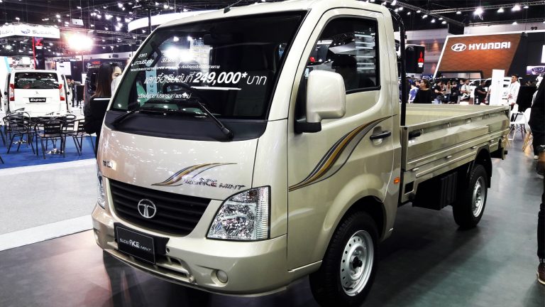 Expensive Car, Cheap Car, Motor Expo 2017