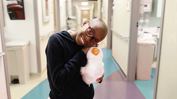 My Special Aflac Duck:หุ่นยนต์:โรงมะเร็ง