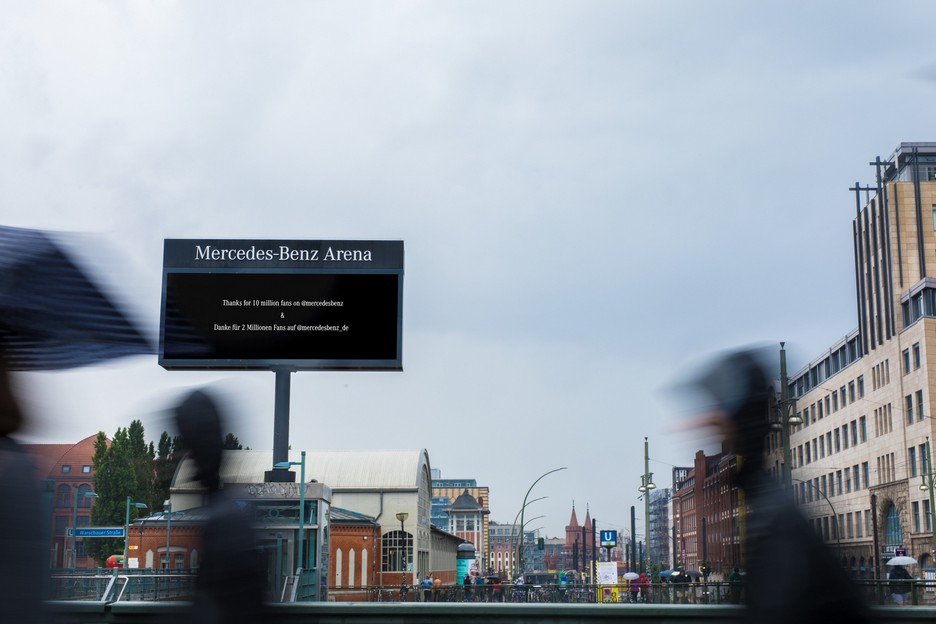 เมอร์เซเดส-เบนซ์ จัดกิจกรรมพิเศษเพื่อขอบคุณผู้ติดตามแอคเคาท์อินสตาแกรม