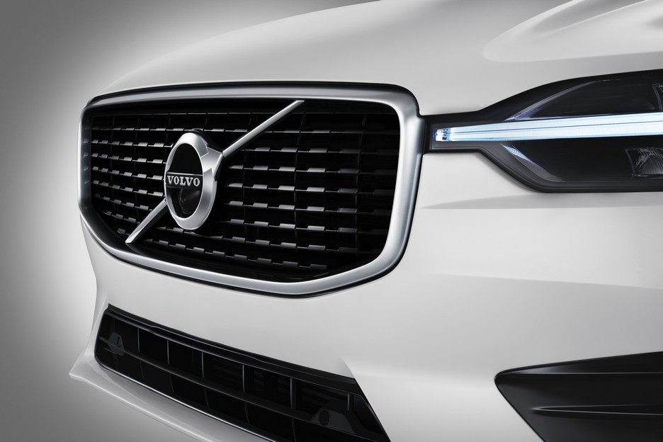Volvo XC6 : Arrive Like Never Before 
