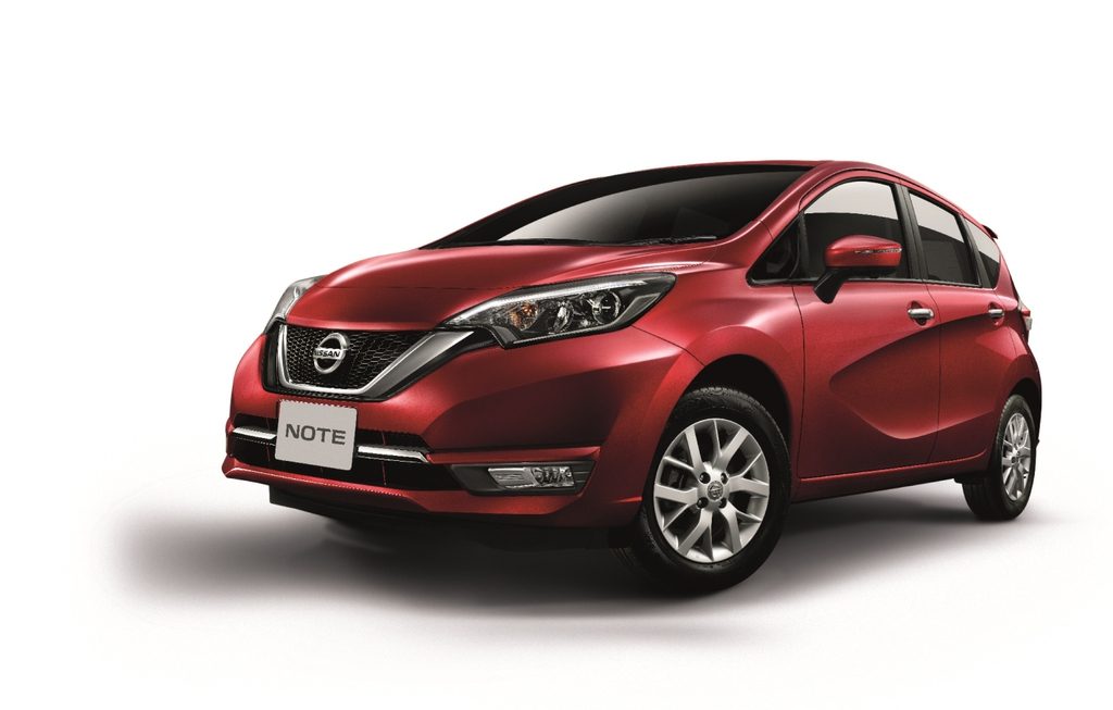 นิสสัน เปิดตัว จีที-อาร์ 