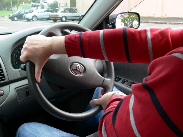 Push & Pull, Hand Over Hand