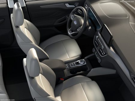 Ford-Focus_Sedan-2019-1024-0a