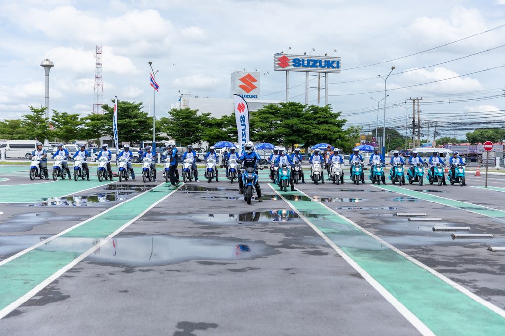 ซัมมิท แคปปิตอล จัดกิจกรรมฝึกอบรมขับขี่ปลอดภัยพนักงานใหม่