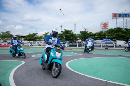 ซัมมิท แคปปิตอล จัดกิจกรรมฝึกอบรมขับขี่ปลอดภัยพนักงานใหม่